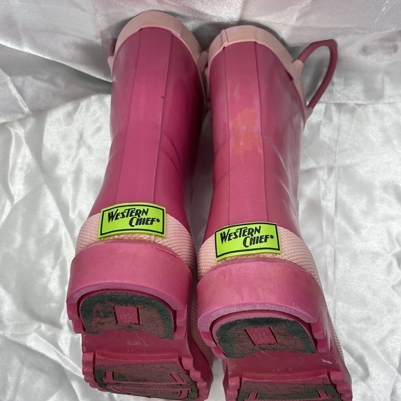 Western Chief | Shoes | Western Chief Pink Pullon Rain Boot  Western Chief Girls\' Solid Rain Boots, Hot Pink Size 9/10